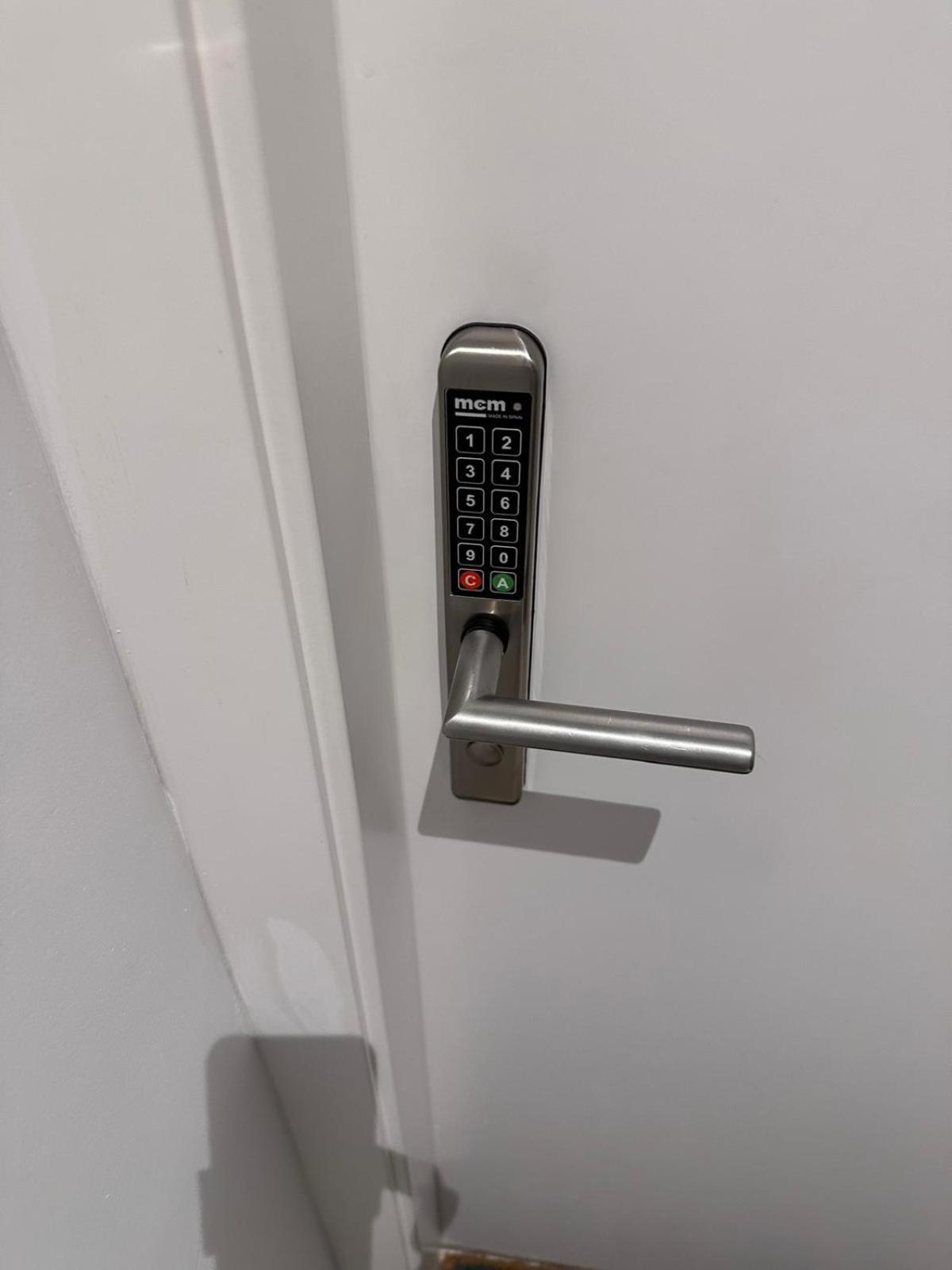Lotus Suites لقنت المظهر الخارجي الصورة